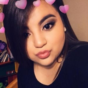 Meet your Posher, Nellena